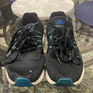 Nike Run Swift Black and Teal Sneakers